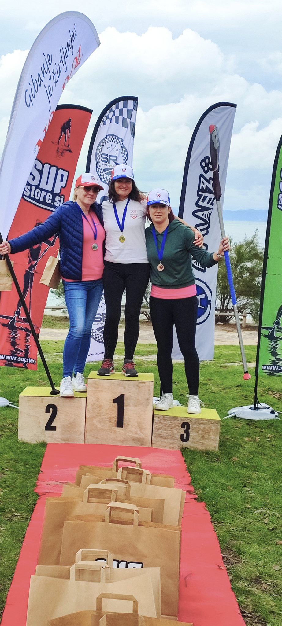 SRL Grand Prix Women's Division winners: 1. Nata&scaron;a Cesar - VOP SUP Team / CRO 2. Stanislava Laginja - VOP SUP Team / CRO 3. Tamara Sparožić - Amanzi SUP Team / CRO